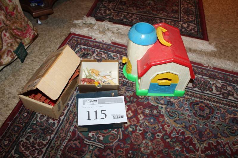 lot 115 image: Toy Farm, Farm Animals