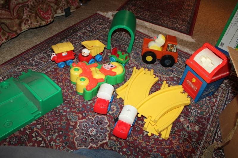 lot 113 image: Fisher Price Little Tikes Track set