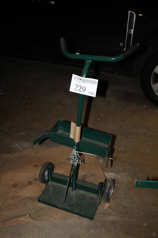 lot 229 image: Harper Welder Dolly