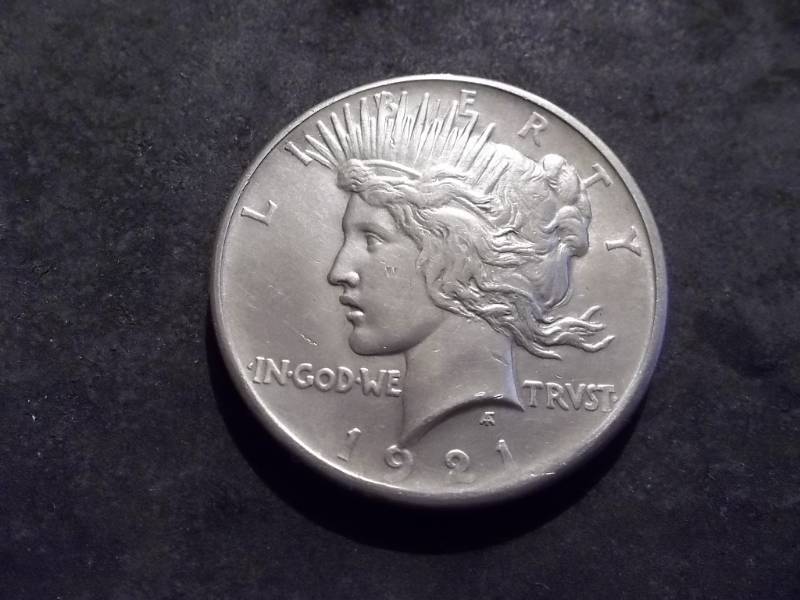 lot 20 image: 1921 Peace Silver Dollar High Relief