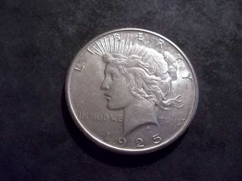 lot 30 image: 1925 S Peace Silver Dollar