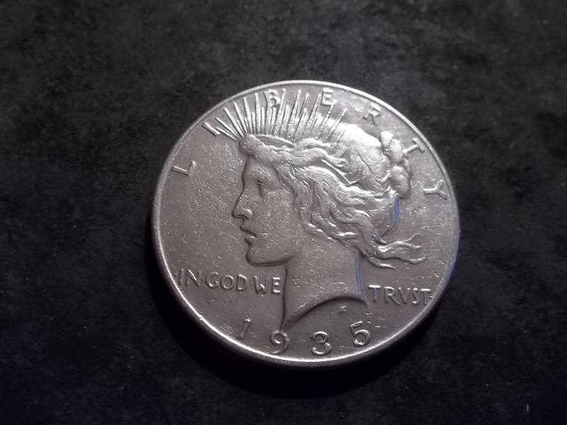 lot 43 image: 1935  Peace Silver Dollar