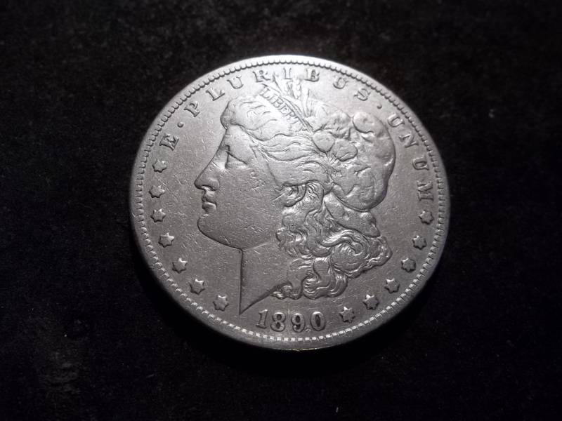 lot 19 image: 1890 CC  Morgan Silver Dollar