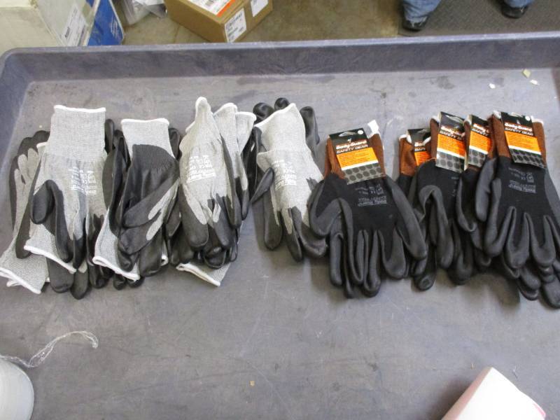 Large dipped gloves