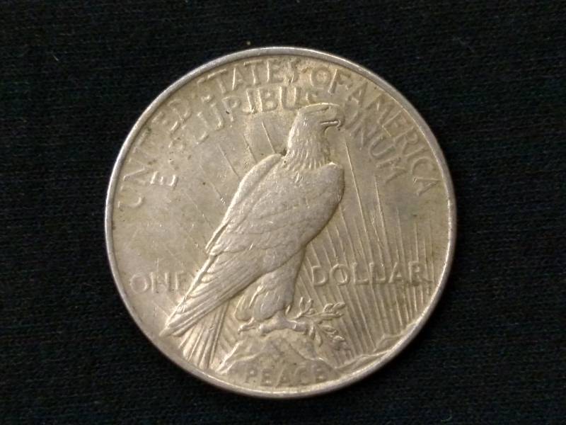 1922 Peace Silver Dollar...
