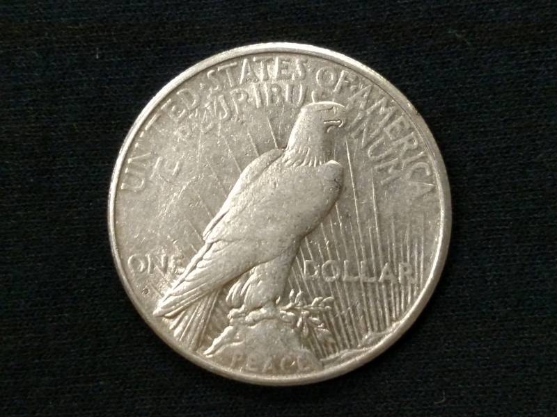 1925 S Peace Silver Dollar...