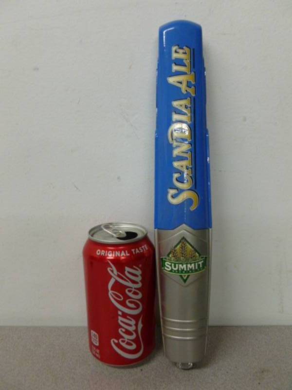 lot 10 image: Tap Handle