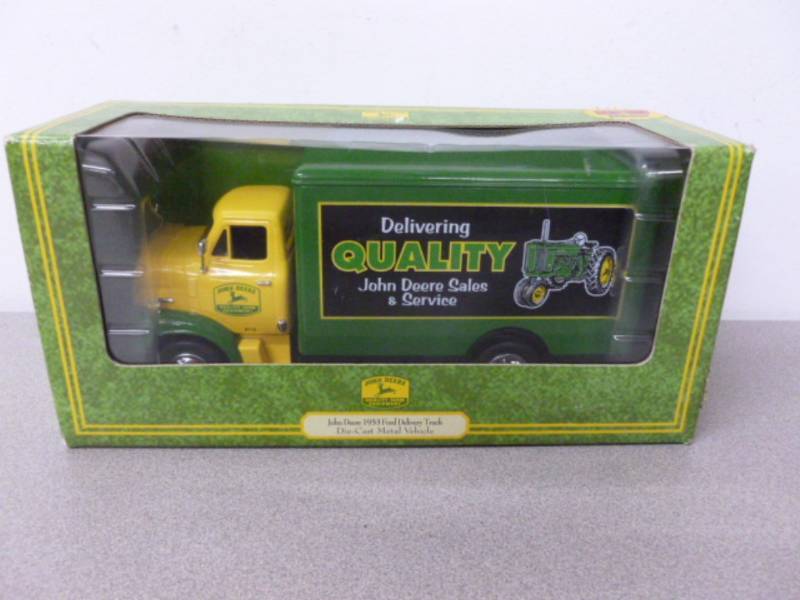 lot 21 image: Ertl