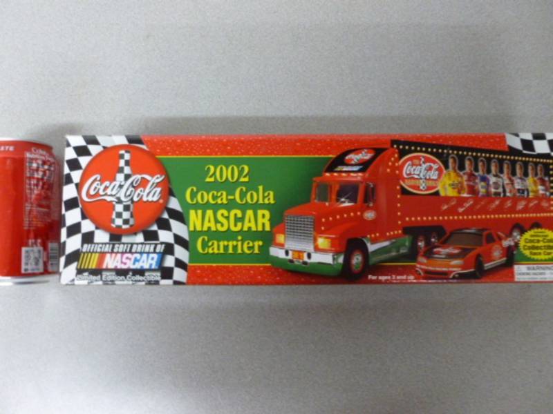 lot 22 image: Coca-Cola Truck