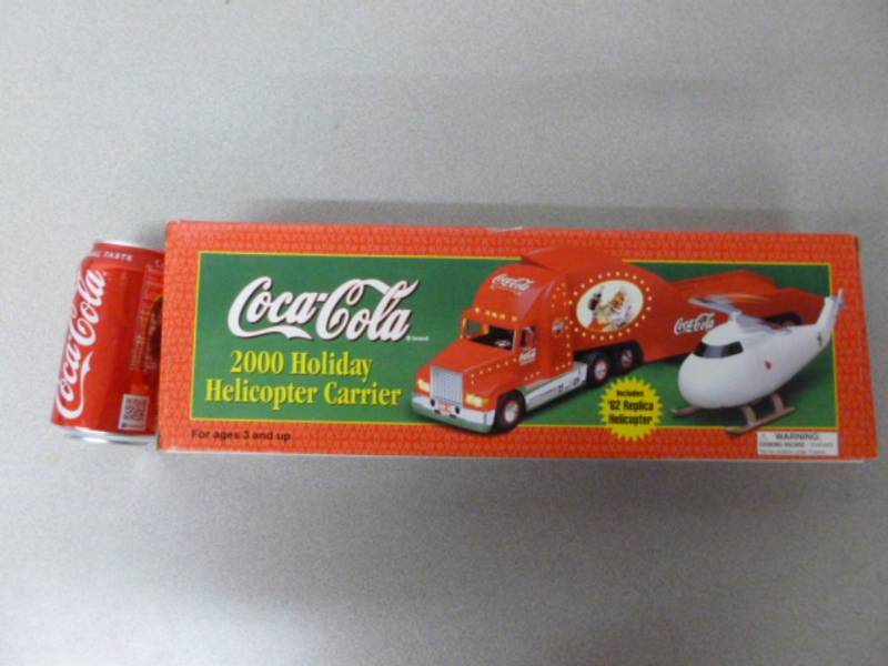 lot 23 image: Coca-Cola Collectible