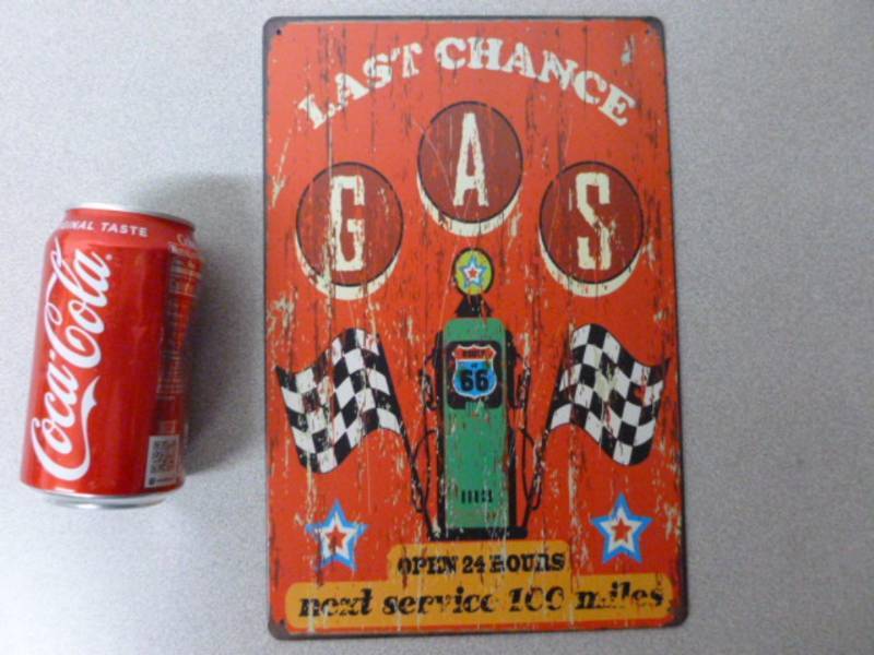 lot 32 image: Sign
