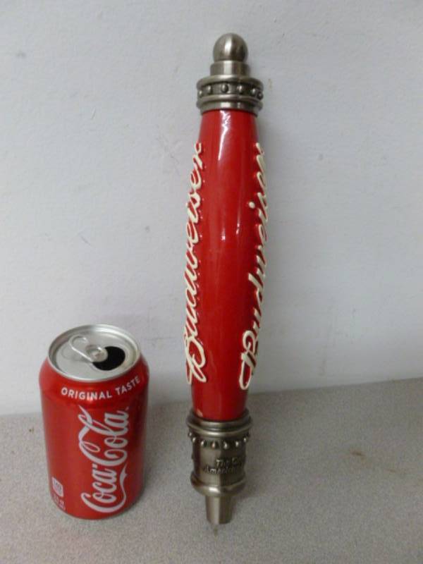 lot 52 image: Tap Handle