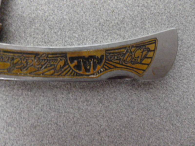 lot 62 image: Collector Knife