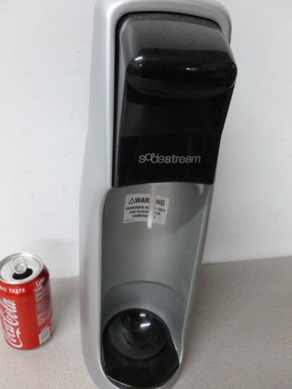 lot 71 image: Soda Stream