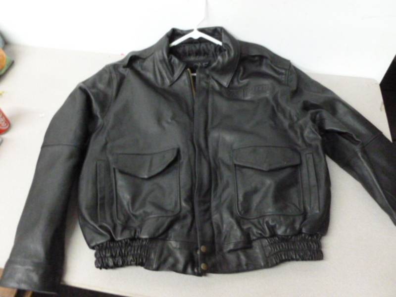 lot 159 image: Leather Coat