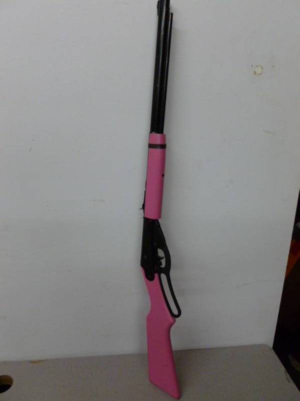 lot 162 image: Daisy BB Gun