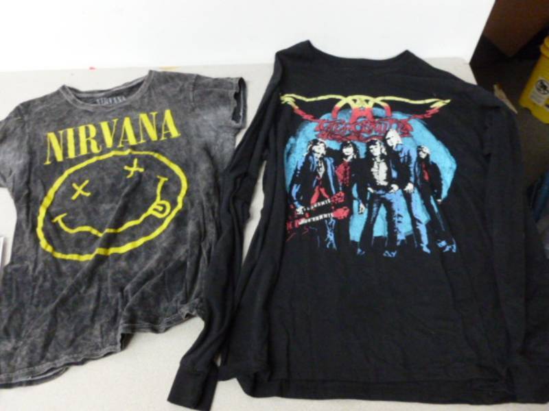 lot 176 image: Collector Shirts