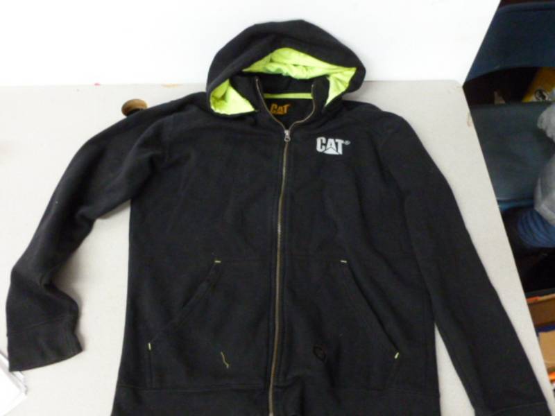 lot 184 image: Sweatshirt
