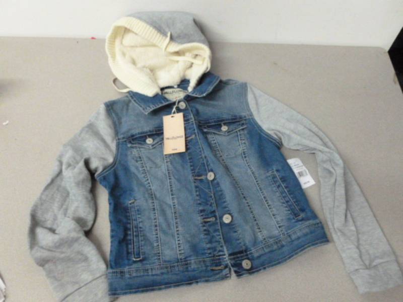 lot 186 image: New Denim Jacket