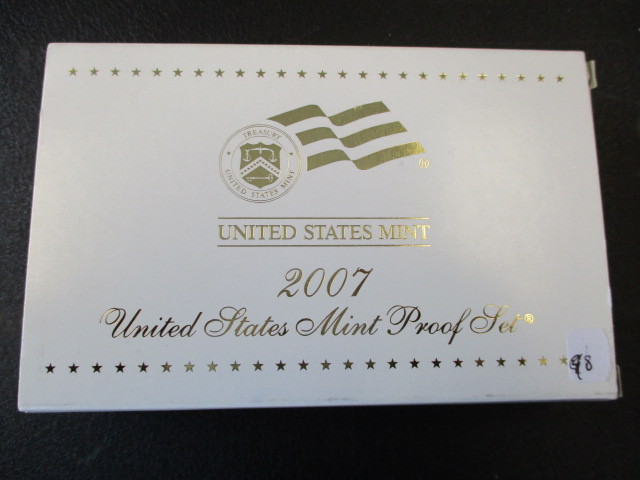 lot 98 image: 2007 United States Proof Set