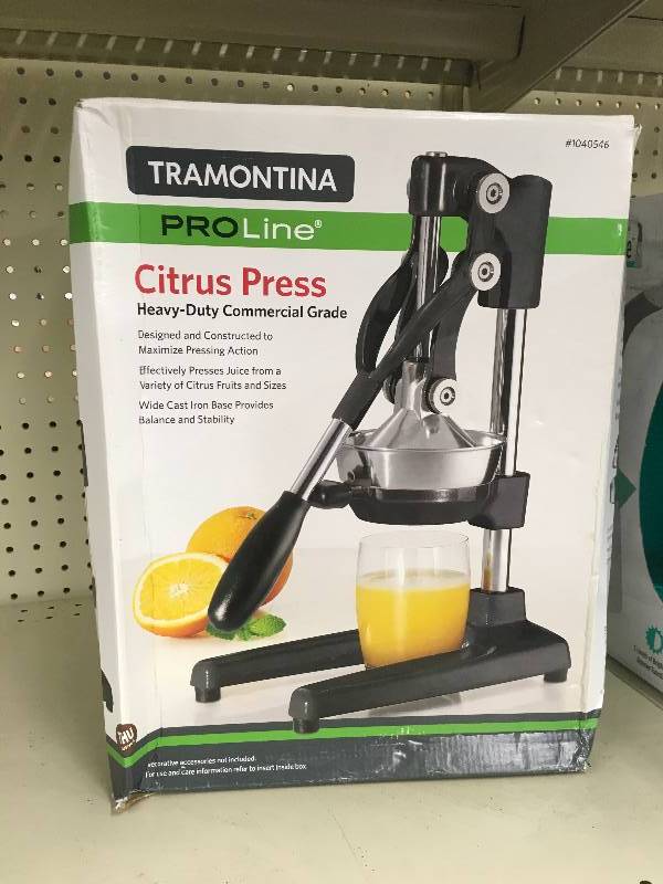 lot 6 image: Tramontina Citrus Press, Retail $39.99