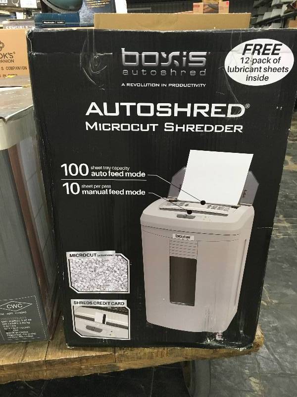 lot 68 image: Boxis Autoshred 100 Sheet, Retail $99.99