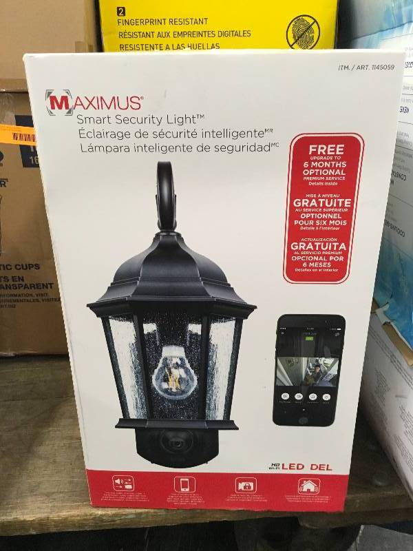 lot 71 image: Maximus Coach Smart Light, Retail $139.99