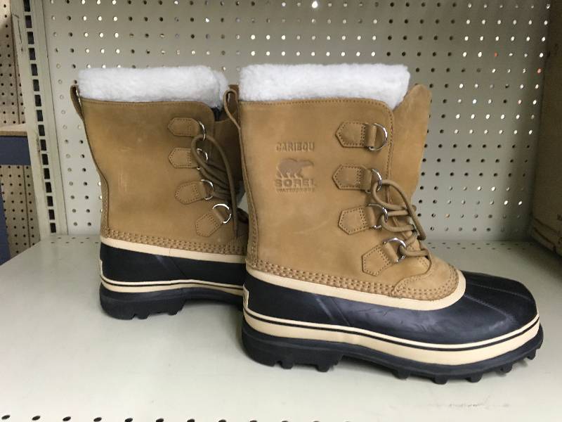 lot 100 image: Sorel Womens Caribou Boot, Retail $94.99
