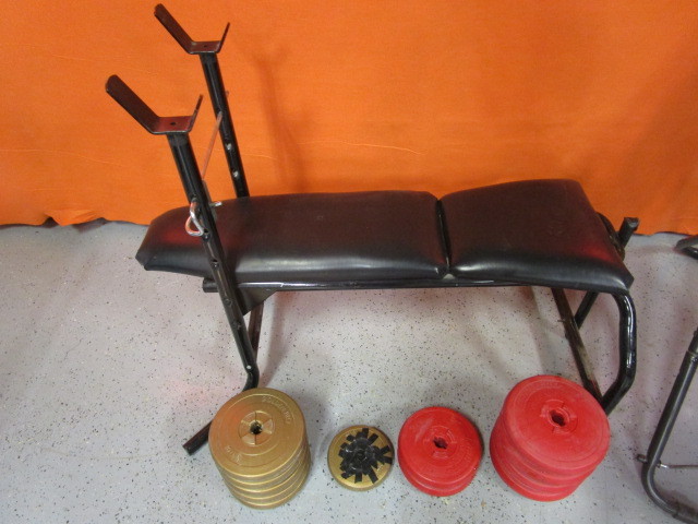 lot 19 image: Weight Bench, Weights & Ab Lounger