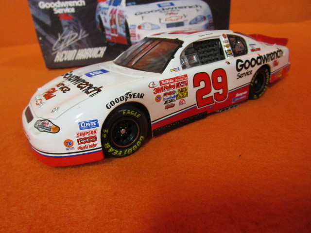 lot 57 image: Kevin Harvick GM Goodwrench Action Collectibles Die cast