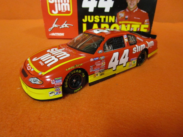 lot 69 image: Justin Labonte Slim Jim Action Collectibles Die cast