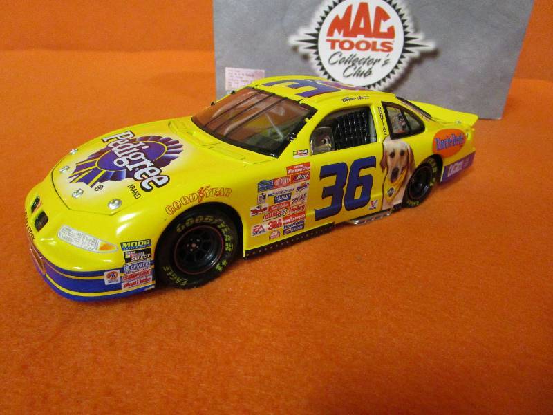 lot 71 image: Ernie Irvan PedigreeM&Ms Action Collectibles Die cast