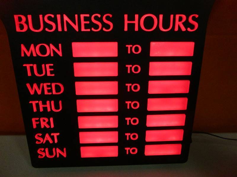 lot 8 image: Lighted Open Sign