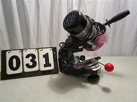 lot 31 image: Chain Saw Sharpener