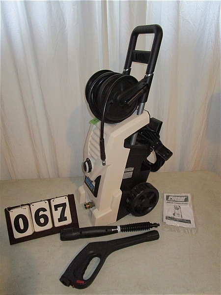 lot 67 image: Pulsar 2000 PSI Electric Pressure Washer