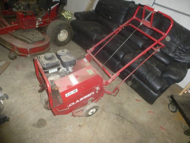 lot 12 image: Classen Lawn Aerator