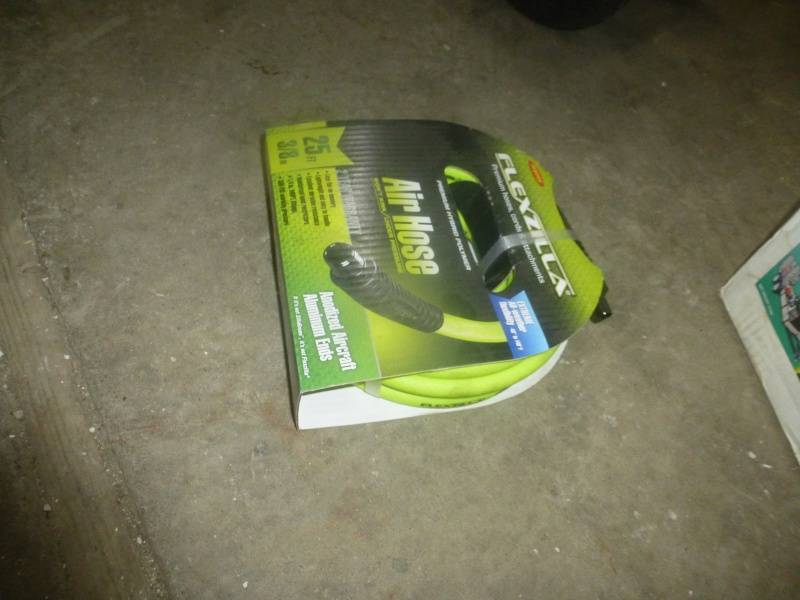 lot 25 image: Flexilla Air Hose