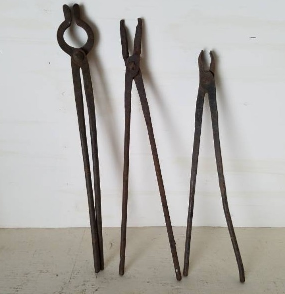 lot 4 image: 3 Black Smithing Iron Forge Tools
