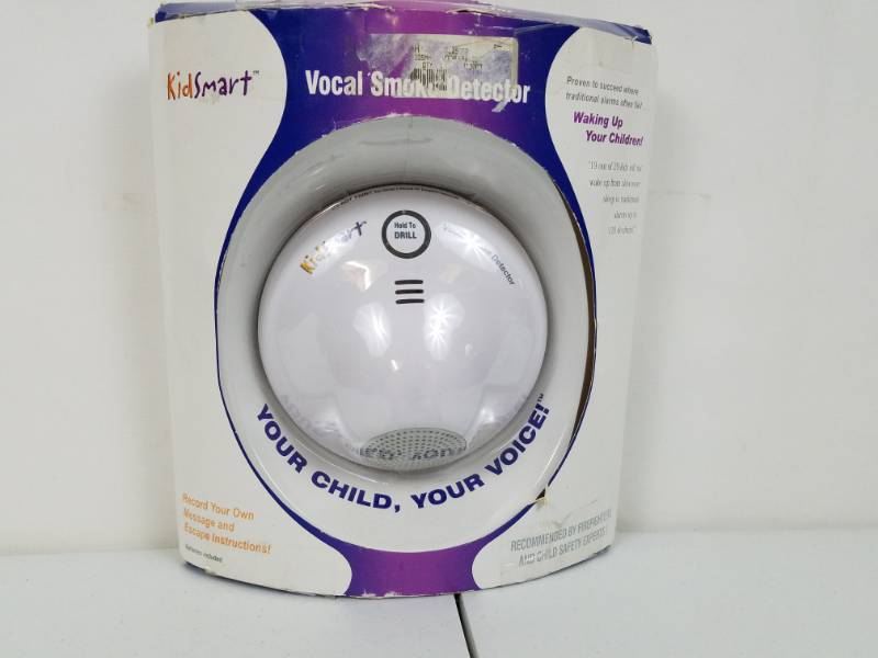 lot 18 image: Kid Smart Vocal Smoke Detector