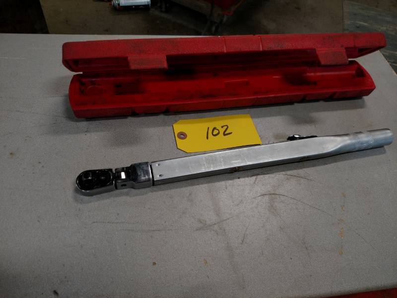 lot 102 image: Snap-On FootPound Torque Wrench...