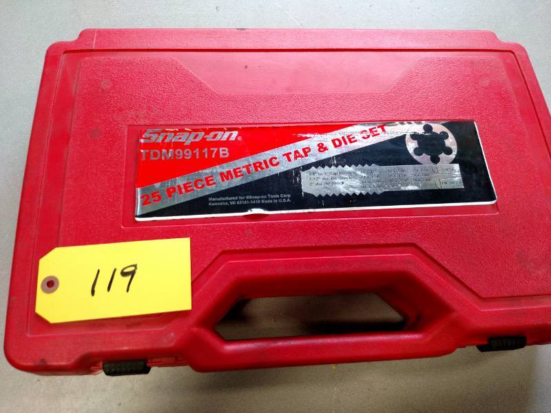 lot 119 image: Snap-On TDM99117B Metric Tap & Die ...