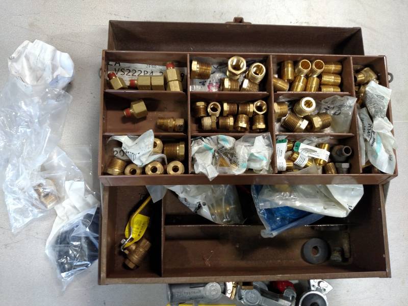 lot 172 image: Airline Parts & Fittings...