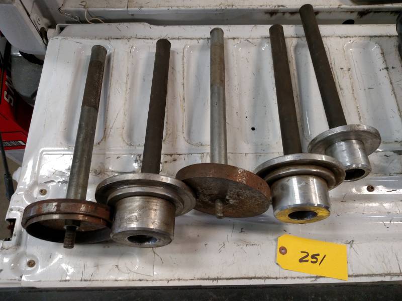 lot 251 image: Truck Seal Installation Tools...