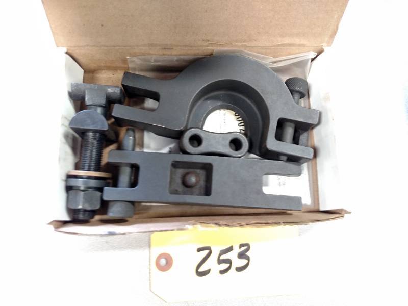 lot 253 image: Snap-On YA6880 G.M. Pitman Arm Popp...