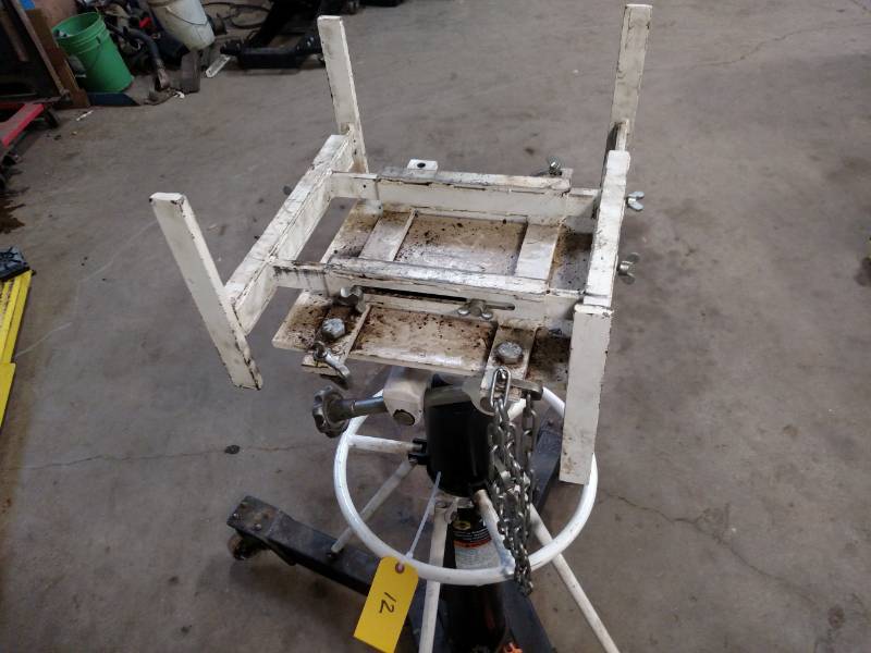 lot 12 image: Omega 1 Ton AirHydraulic Transmiss...