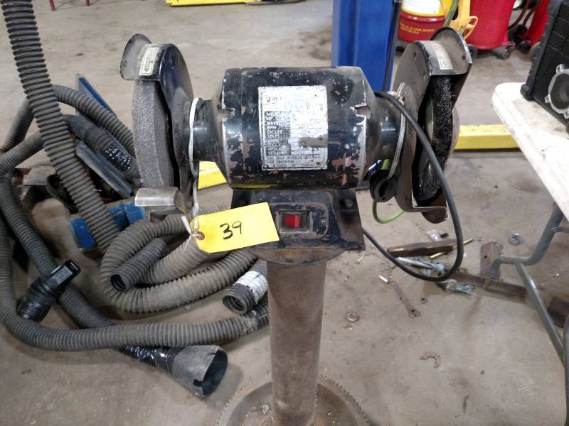 lot 39 image: 8 Pedestal Grinder, H.D. Base...