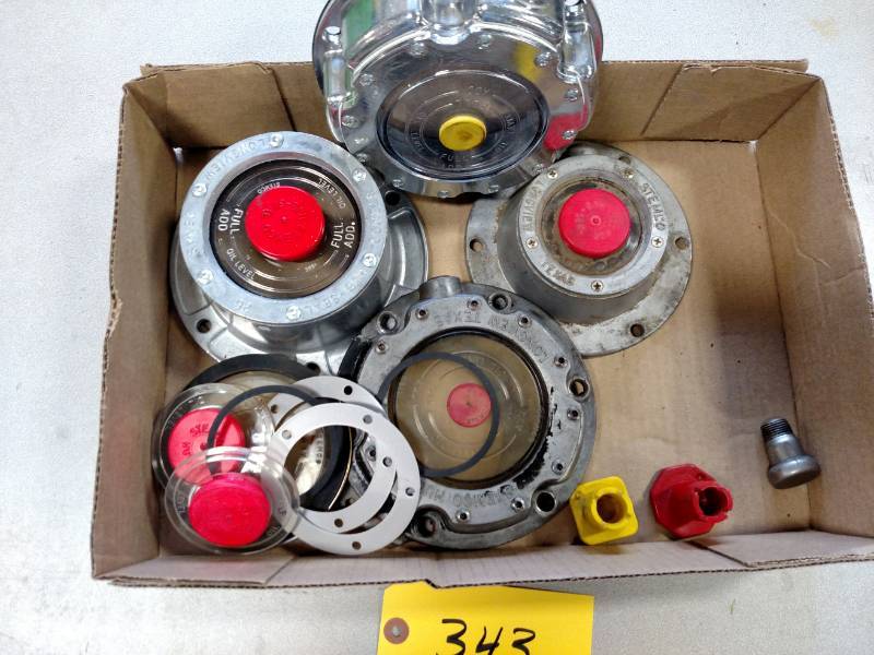 lot 343 image: Asstd Hub Covers...