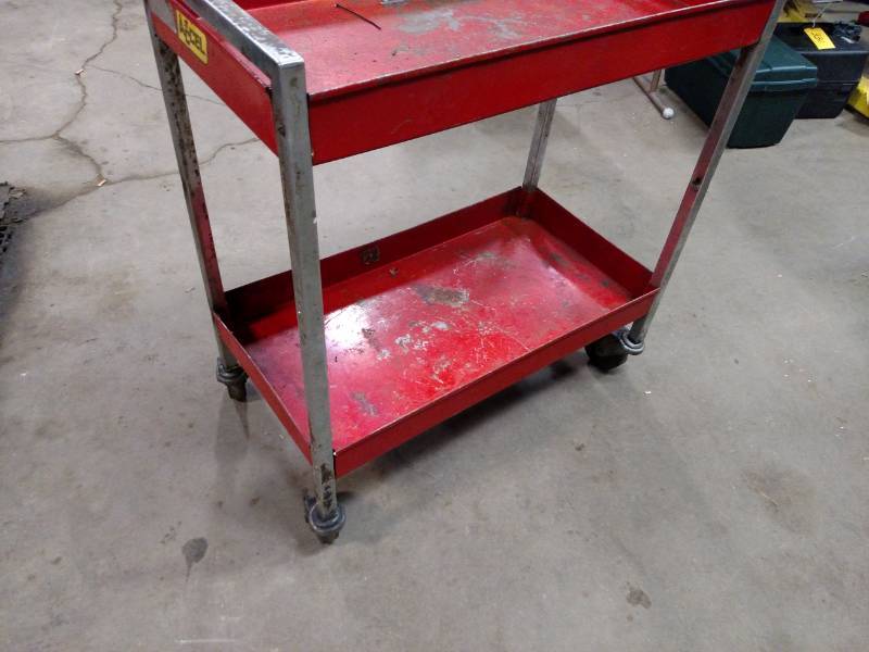 lot 477 image: Snap-On Tool Cart, 30x16, Needs Tig...