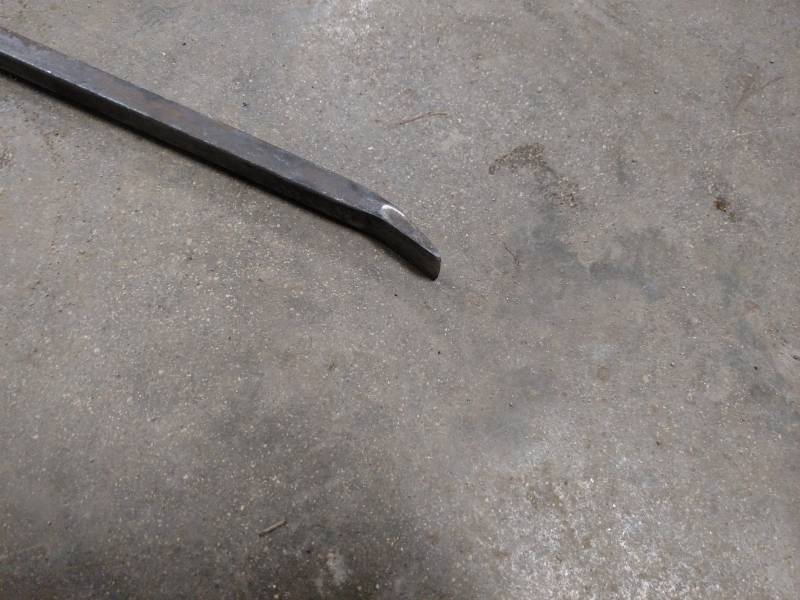 lot 485 image: Snap-On Pry Bar, 34 x 58...
