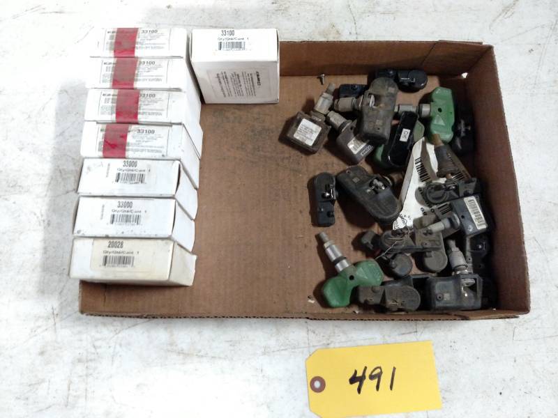 lot 491 image: New & Used TPMS Sensors...